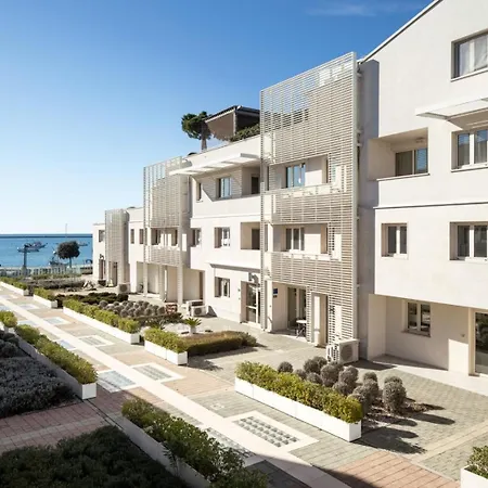 Edra Garden C326 Apartment *