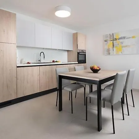 Edra Garden C326 Umago