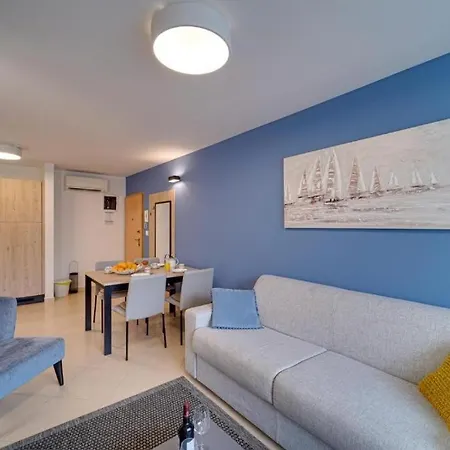 Appartamento Edra Garden C326 *